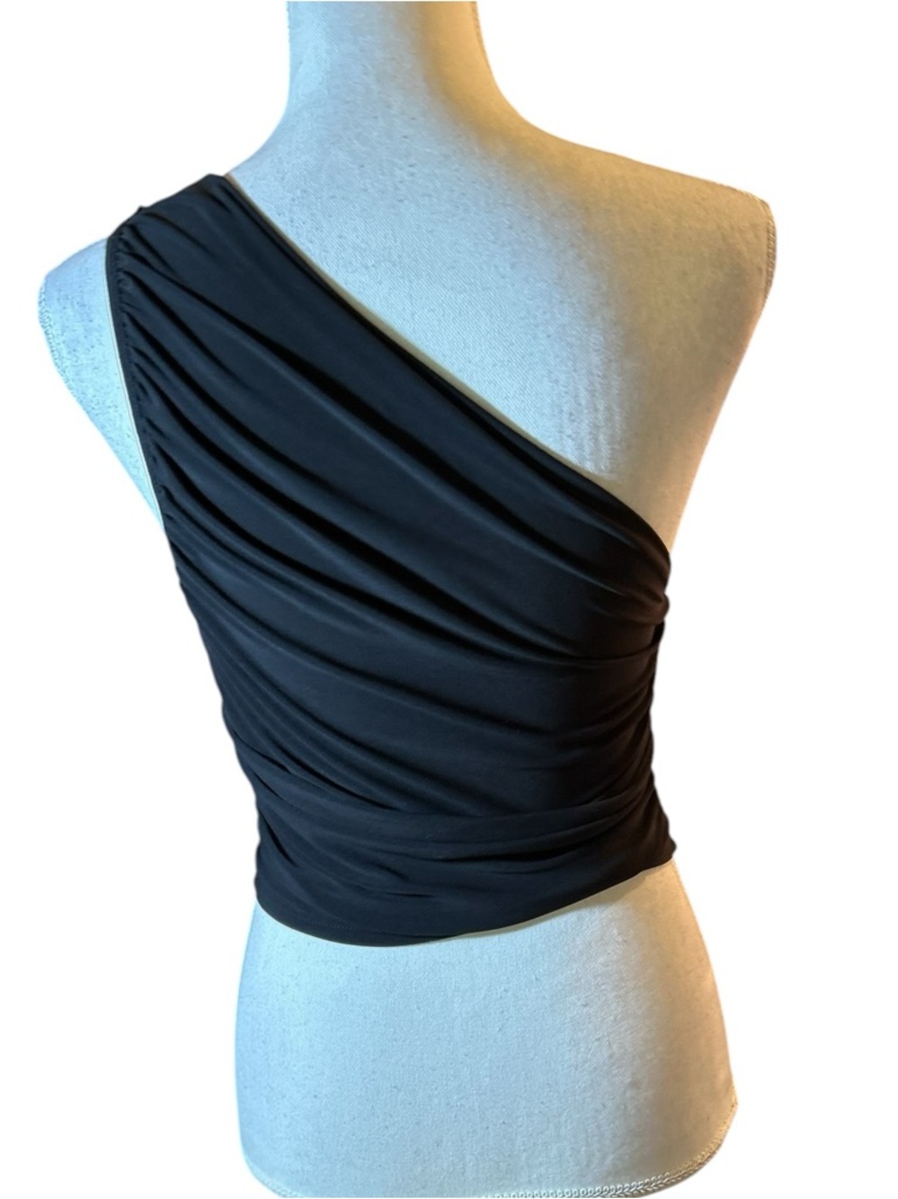 Express Black One-Shoulder Ruched Tank - Picture 6 of 9